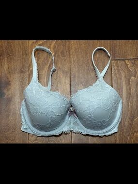 Victoria's Secret Lace Underwire Bra - Light Blue Gray